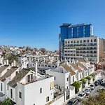 gran apartamento en la costa